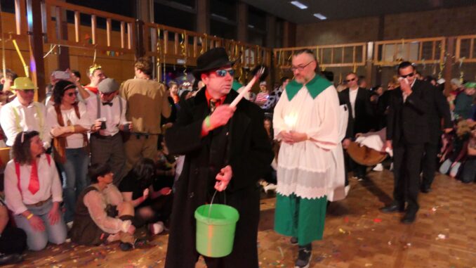 Faschingsbeerdigung (3)